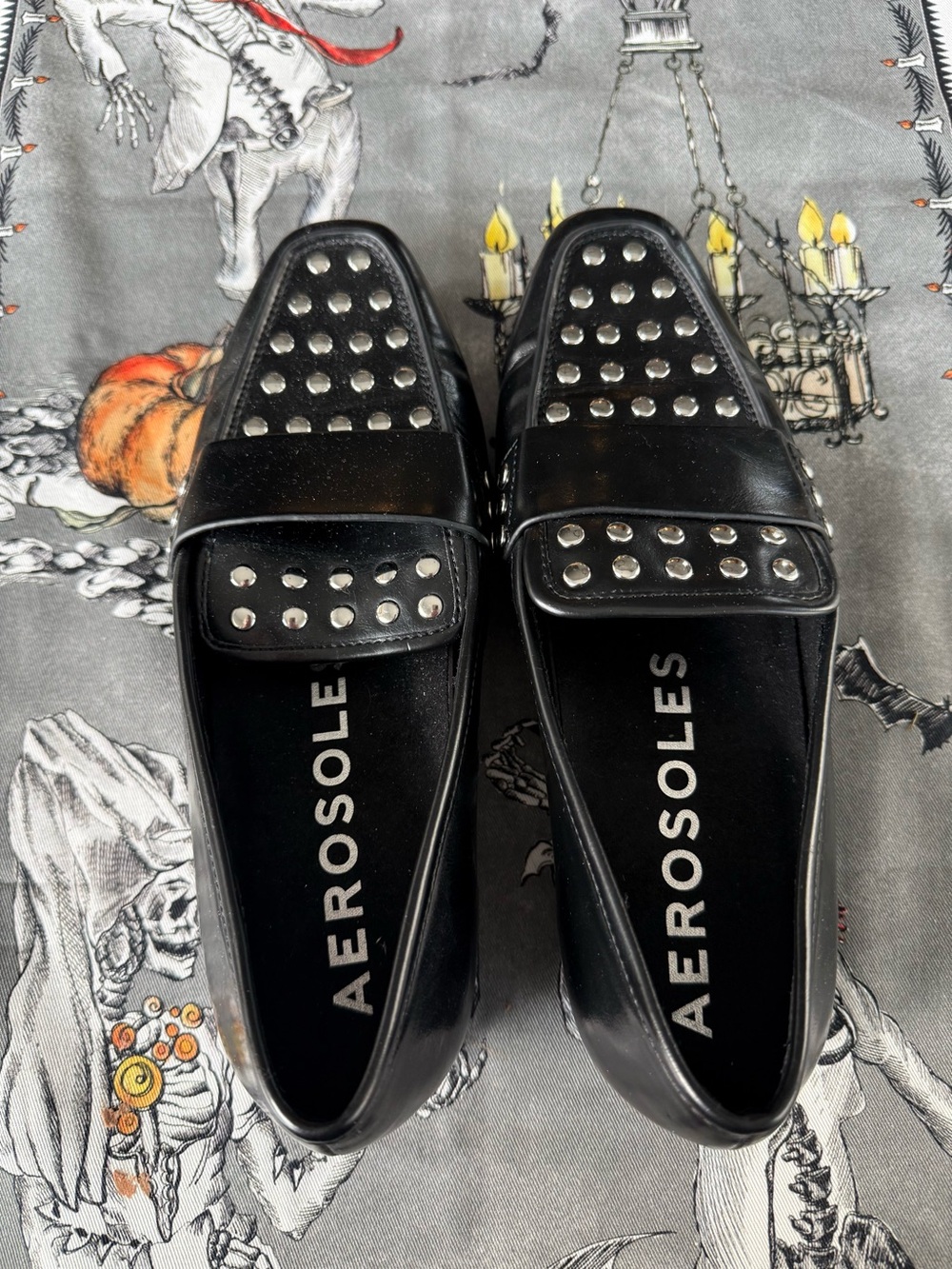 Aerosoles Women's Black Studded Leather Loafers, size 7.5